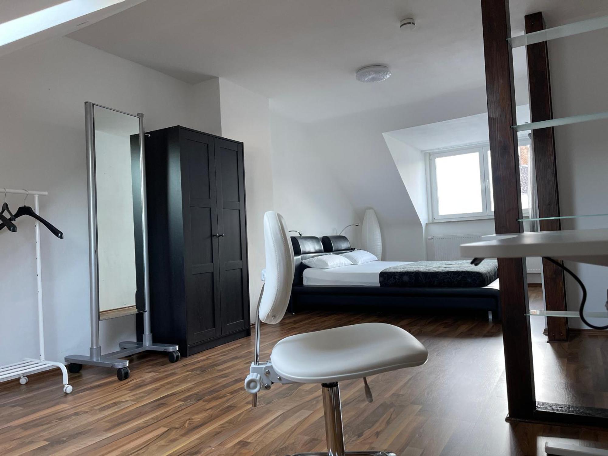 Luxurioeses Zimmer 10Min Zum Universitaet Κάσελ Εξωτερικό φωτογραφία